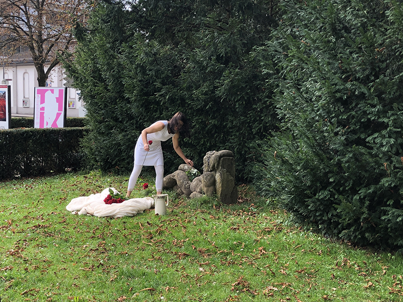 Performance von Claudia Bucher