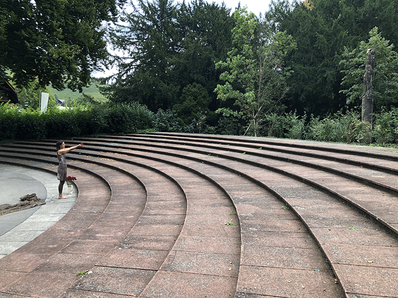 Performance von Claudia Bucher